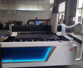 全自動激光切割機